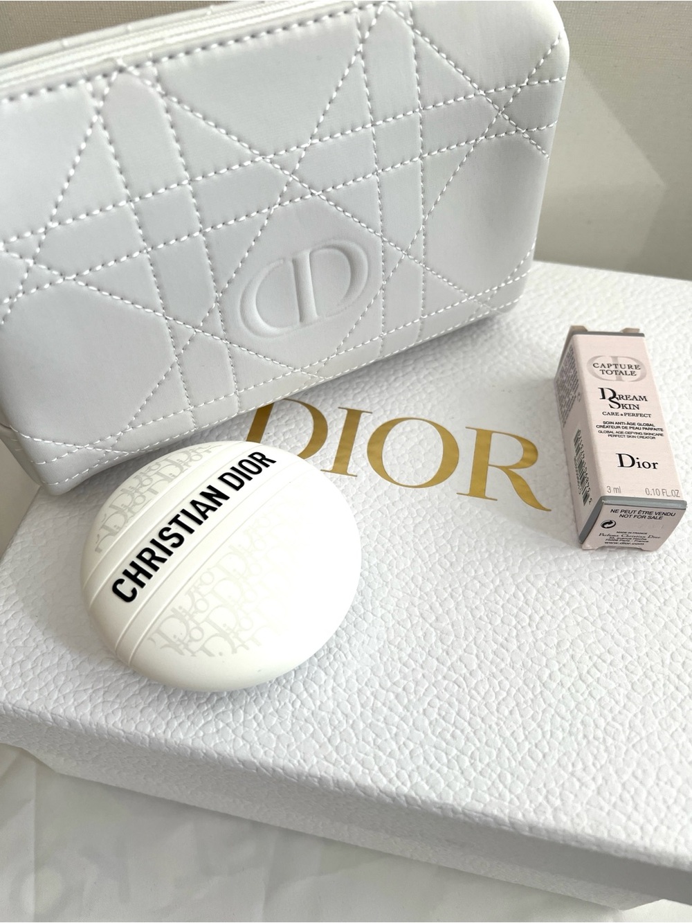CD Bridal Shower Gift Set Le Baume 50ml -White Quilted Cosmetic Pouch & Gift Box